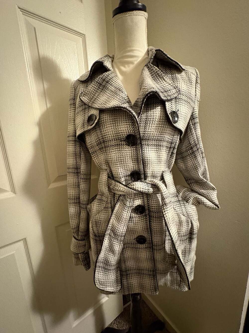 Vintage Y2K Rare Vanity Plaid Trench Coat Black White Belted S